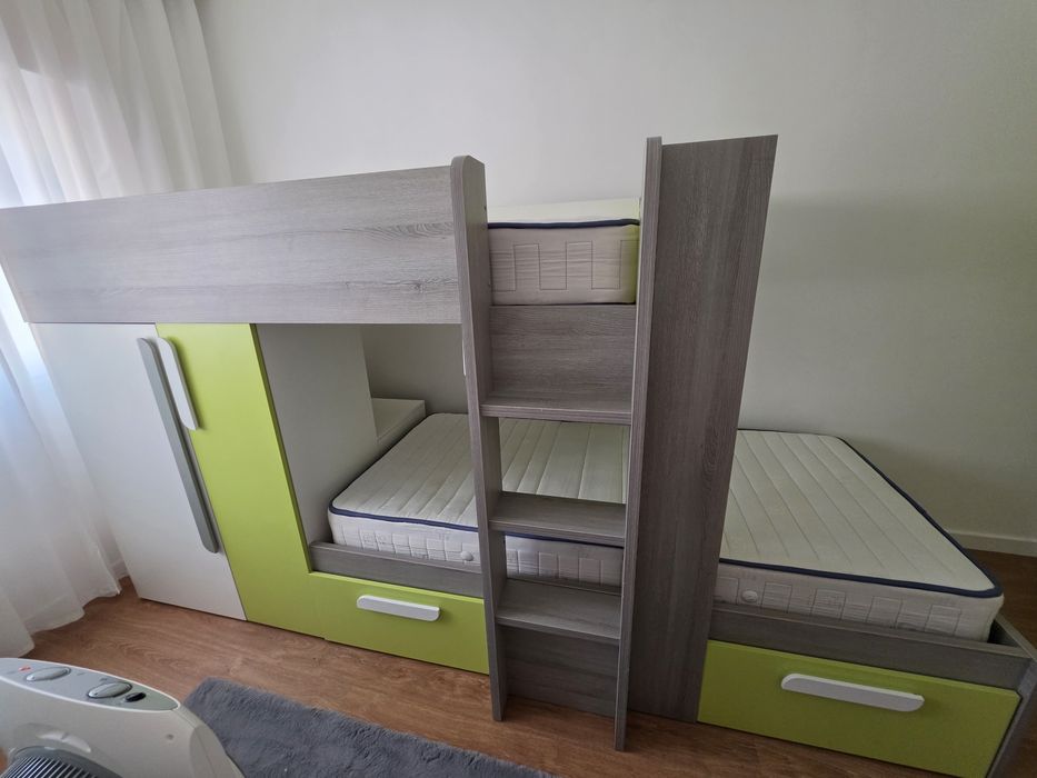 Cama dupla/ Beliche