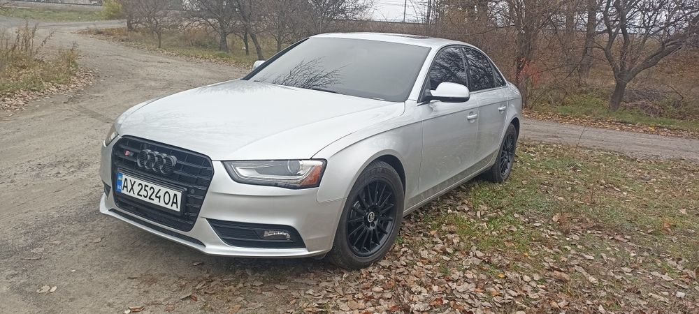 Ауди А4 б 8 квадро  2013год