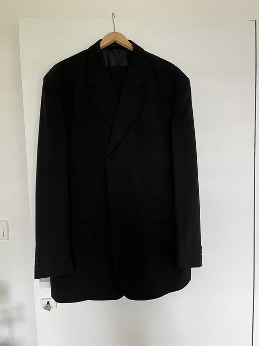 Garnitur męski czarny 176/112/102  garnitur wełna 45%