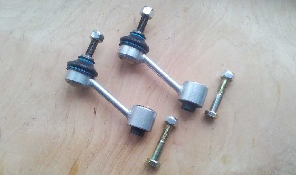 Сайлентблок.Стойка.Втулка.Полиуретан.Skoda Octavia A5/A7 /Octavia Tour