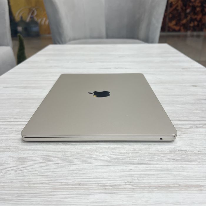 MacBook本体 Macbook Air M2 16GB/256GB SSD G1603J/A Купити Ноутбук Apple MacBook Air M2 (Apple M2 | 16Gb | 256Gb SSD