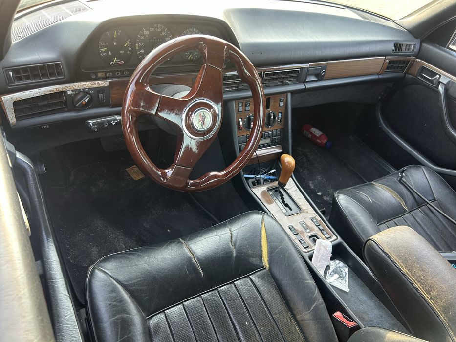 Mercedes W126 2.8