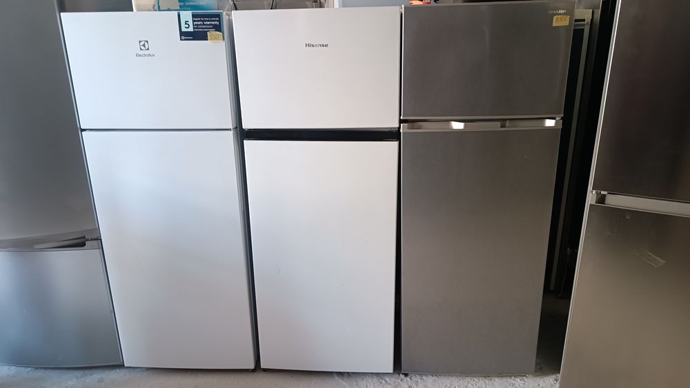 Холодильник 145см sharp, electrolux