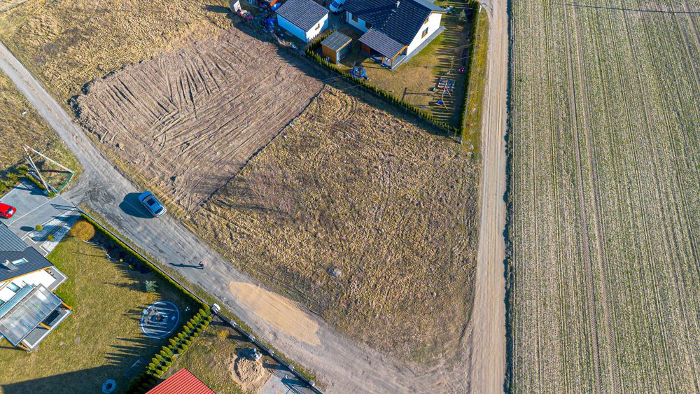 Działka z warunkami zabudowy o powierzchni 1000 m2 - Blękwit, Gmina Złotów