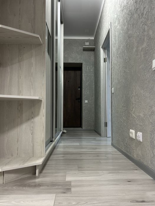 Продаж 2-х кім в центрі з сучасним ремонтом