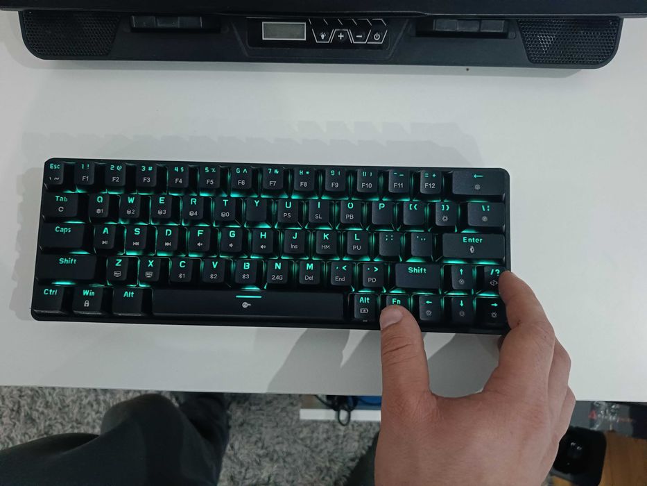 Klawiatura bluetooth do tableta telewizora telefonu komputera laptopa