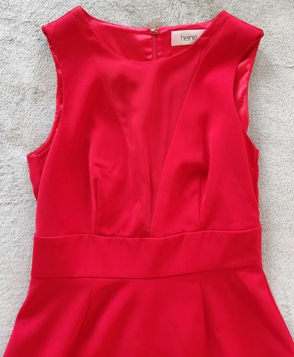 sukienka r.36 czerwona koktajlowa rozkloszowana