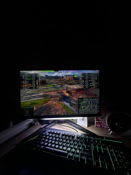 Продам системник+мониор+кронштейн комплект