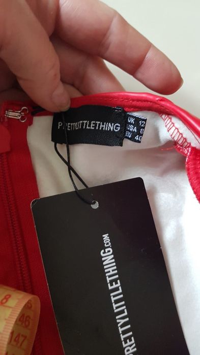 Сексі червона ефектна шкіряна міні-сукня з вирізами декольте М трендНГ