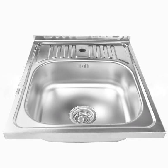 Кухонная мойка накладная