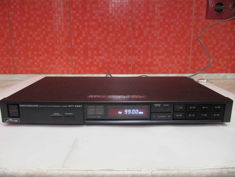 METZ SYT-4991 HI-FI - AM/FM Тюнер *Mecasound (made in Germany)