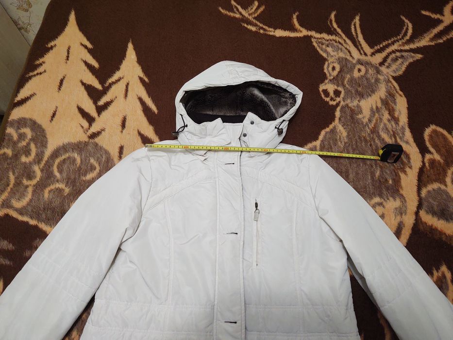 Куртка женская балоньевая зимняя со съемным капюшоном