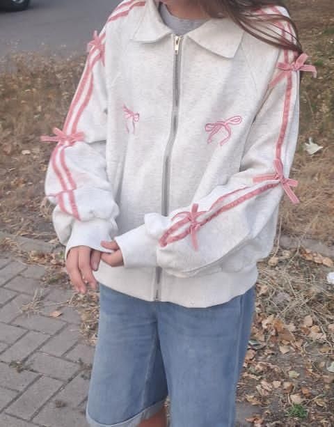 зіпка з бантиками