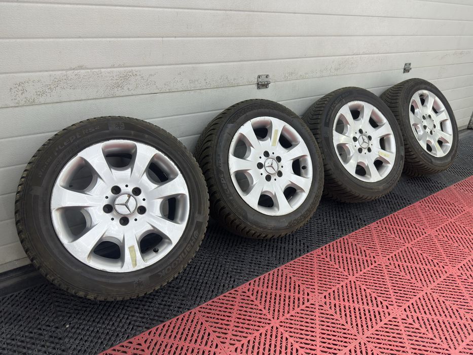 Koła 16 cali z oponami zimowymi Hankook Mercedes w203
