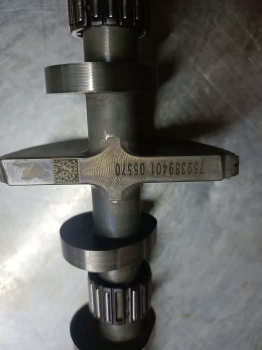 Wałek mimosrodowy BMW n20 n26 B20 b28