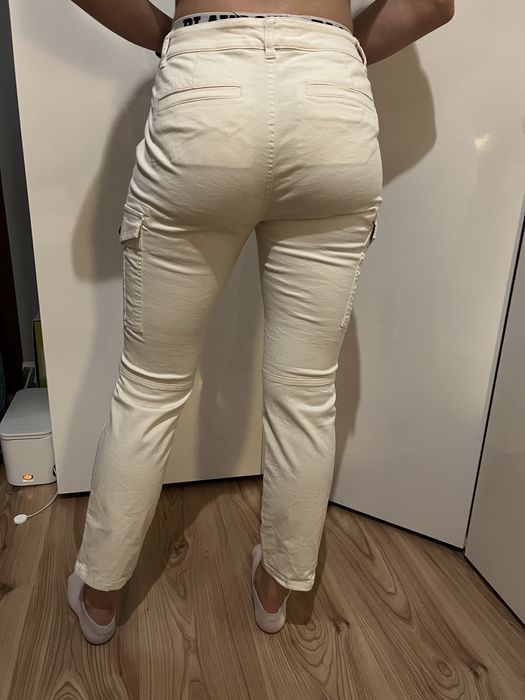 Lauren Ralph Laren bojówki 4 kremowe