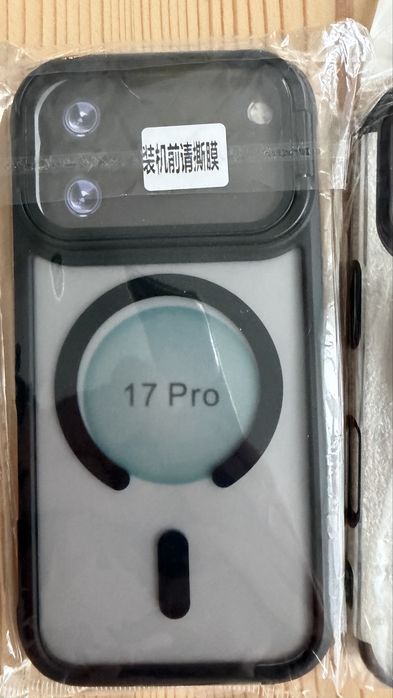 Etui iphone 17pro 5 za 60zł