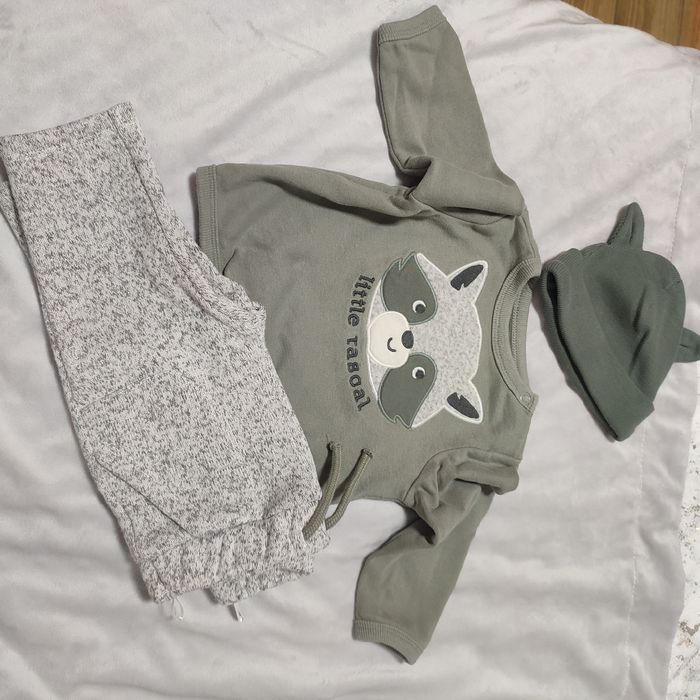 Roupa de bebe muito gira