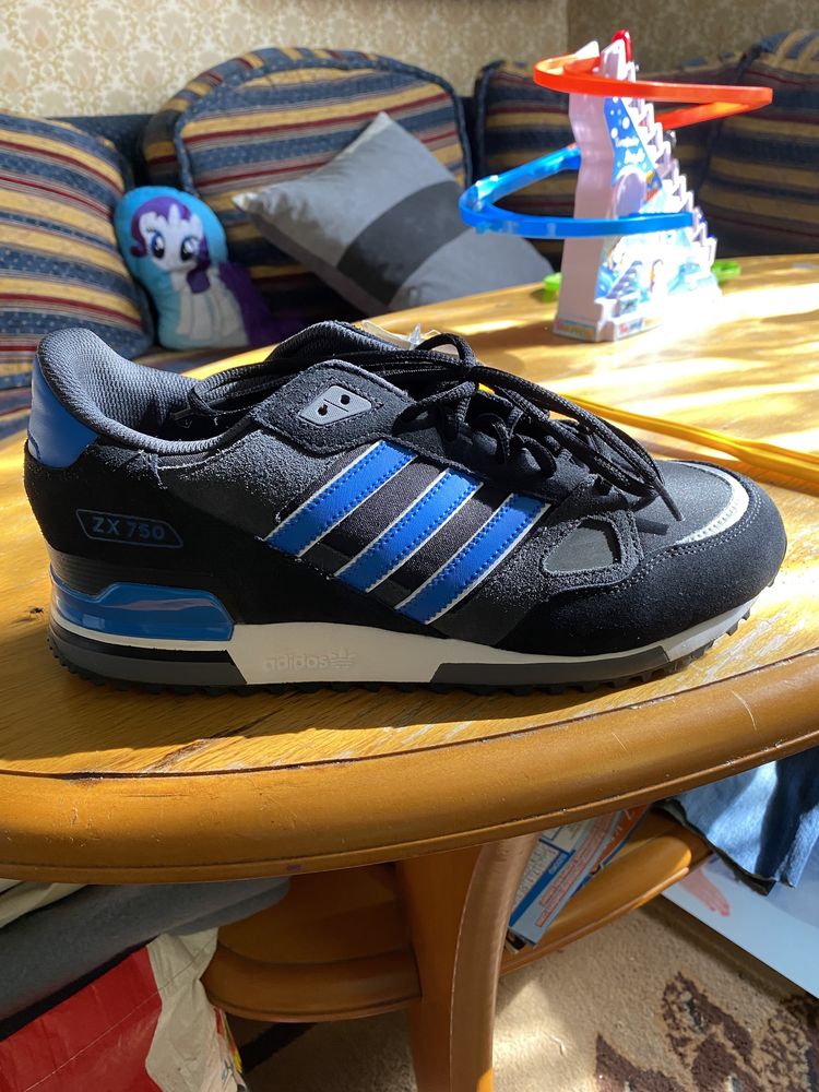 Adidas zx 750 nowe Makowo OLX.pl