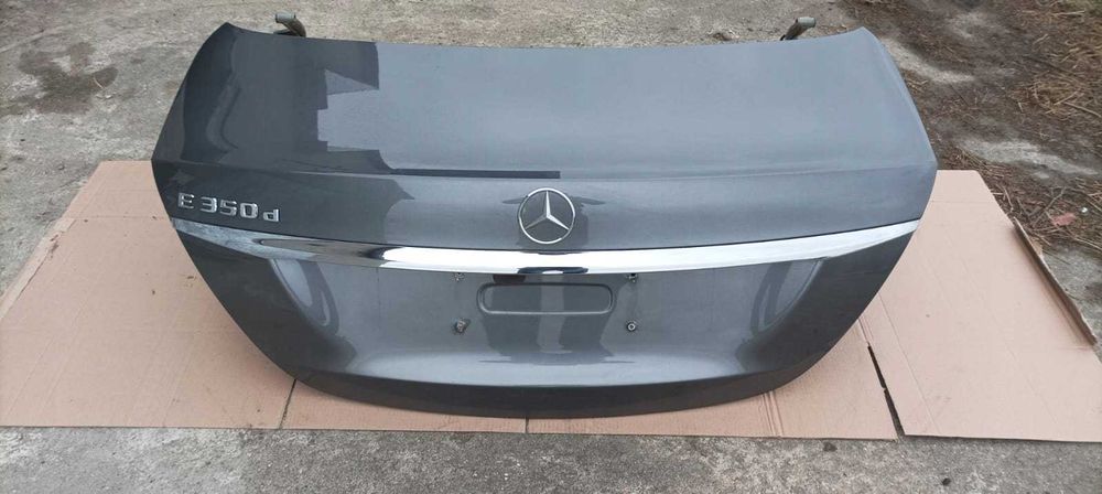 Mercedes E-Klass W213 Крышка багажника седан универсал