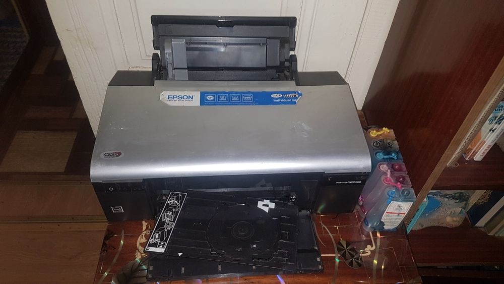 Принтер Epson Stylus Photo  R290.