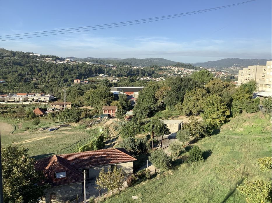 Arrendo T1 Azurem - Perto da Universidade e do centro da cidade