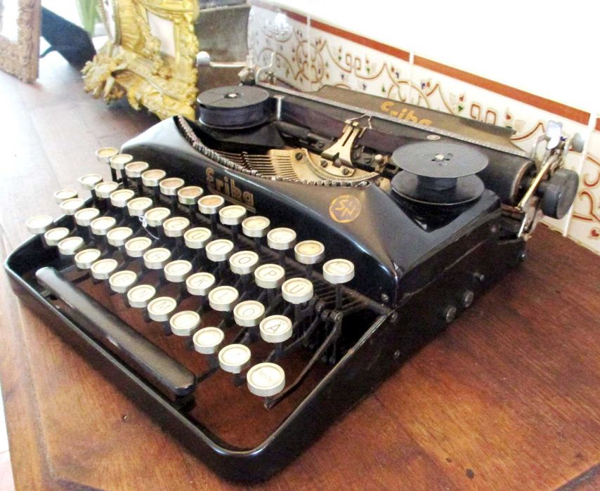 Maquina de escrever antiga 1929
