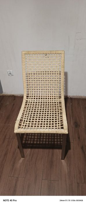 Krzesła w komplecie 8 szt