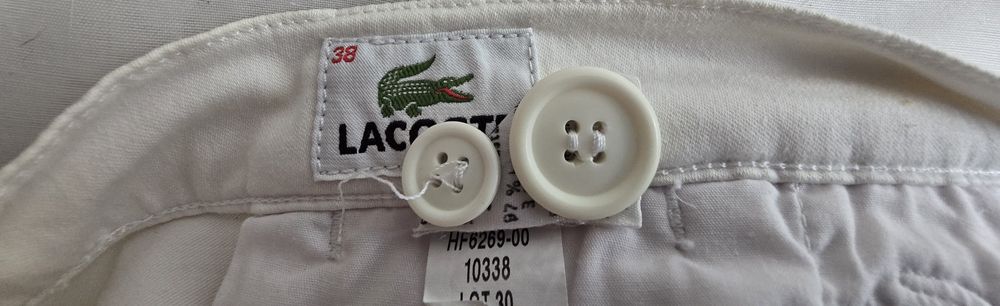 Calções usados da "Lacoste",
