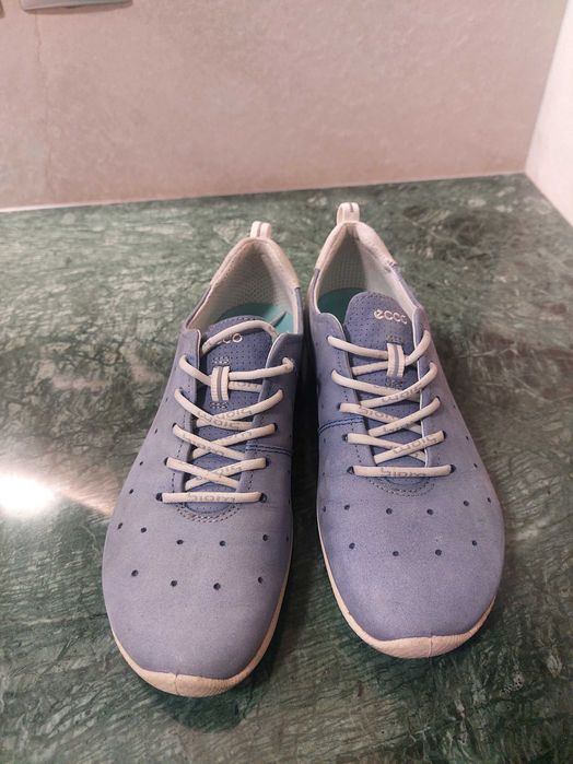 Buty Ecco Biom 37