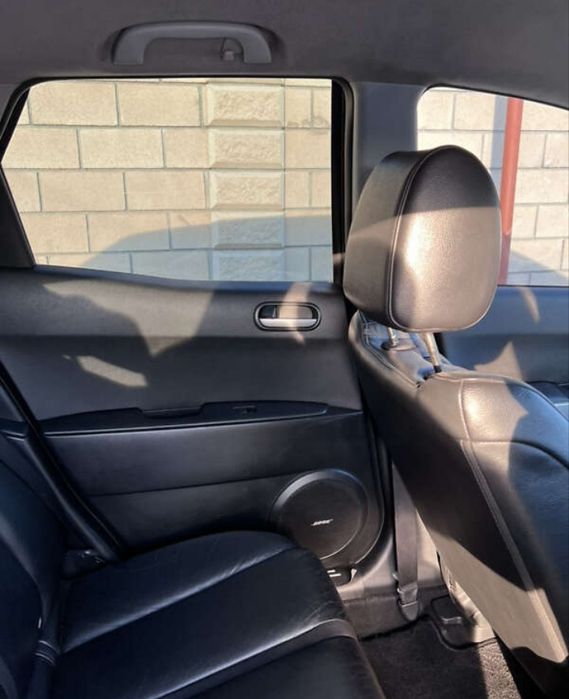 Продам Mazda CX-7