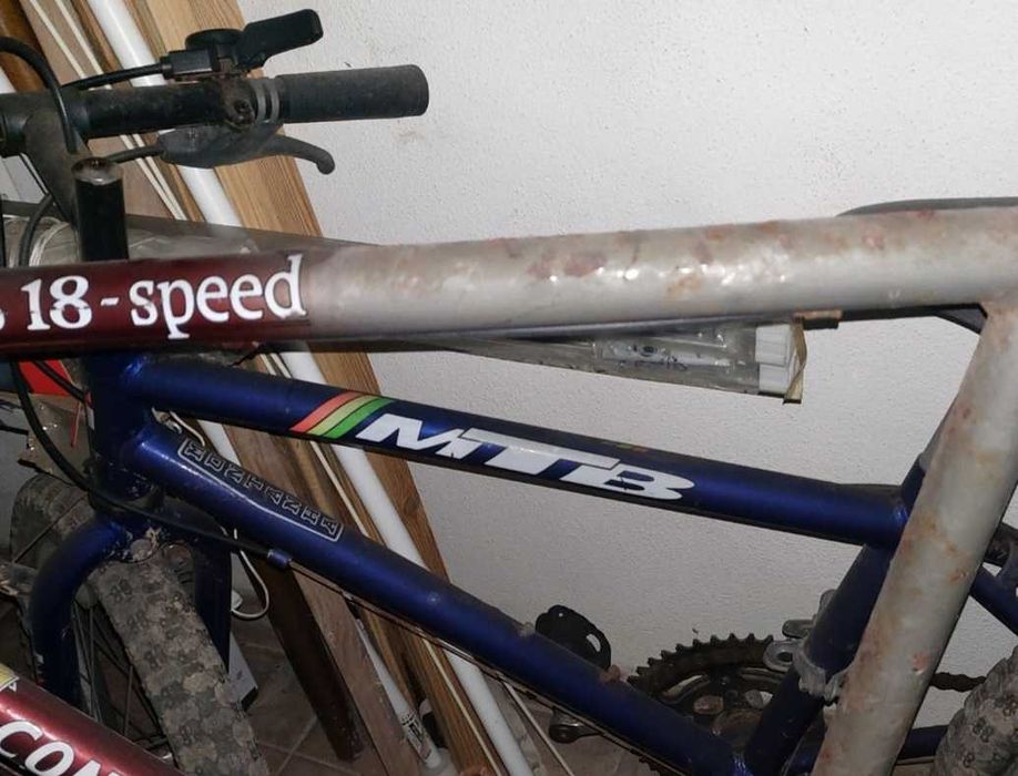 OPORTUNIDADE Bicicleta MTB de Montanha - aro26 – 18 velocidades Barata