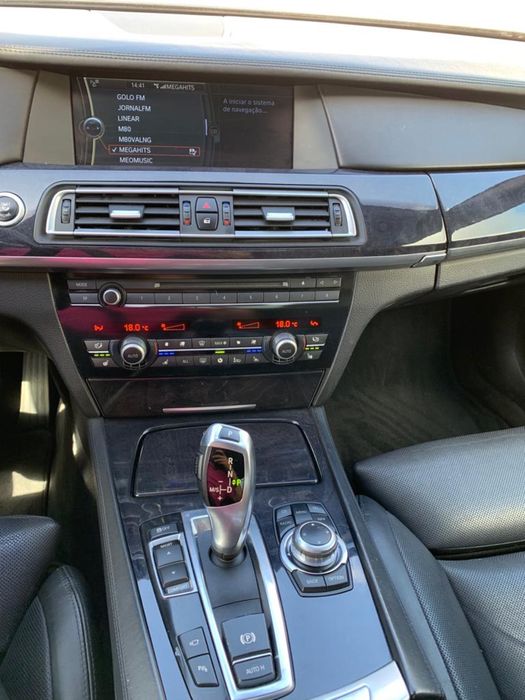 Bmw 740d kit M nacional Motor novo