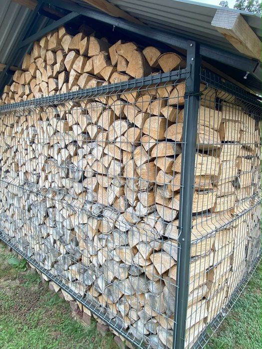 Drewno kominkowe liściaste, mieszane, sezonowane.