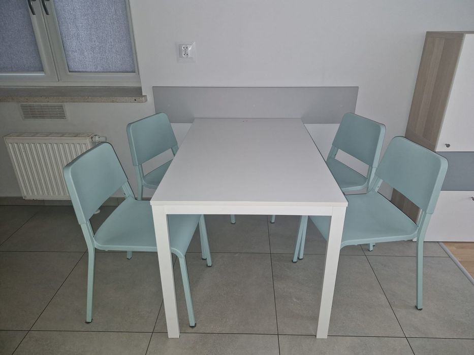 Stół z krzesłami Ikea