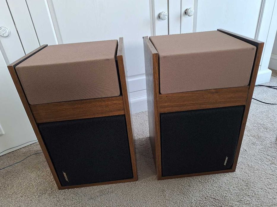 Głośniki Bose model 301