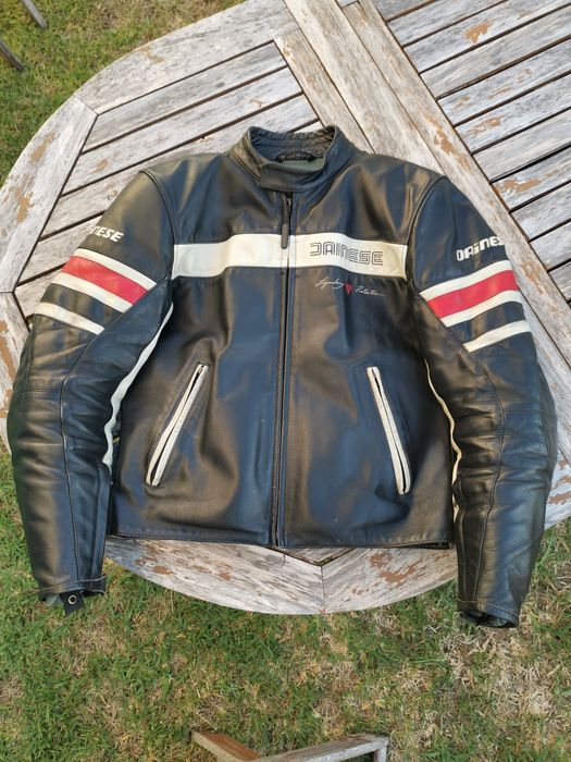 Vendo Casaco pele  Dainese  50
