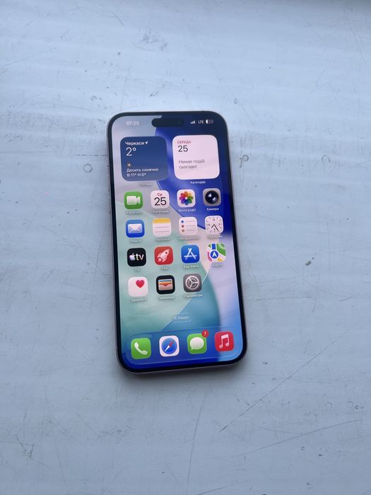 iPhone 15+ 128GB. Стан 10/10. Батарея 89%