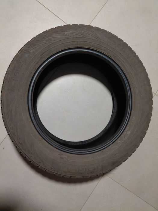 4 opony zimowe Nokian WR3 SUV 2 235/60R18 107V XL