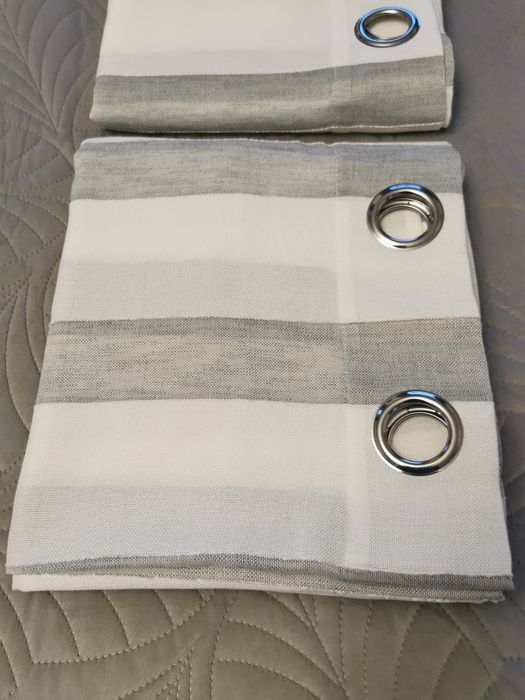 Zasłony na przelotkach 2 sztuki 140/260