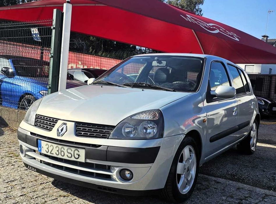 Renault Clio 1.5DCi NACIONAL 1 dono — photo 4