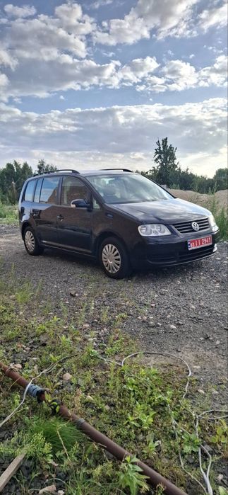 Продам Volkswagen touran 1.6 mpi
