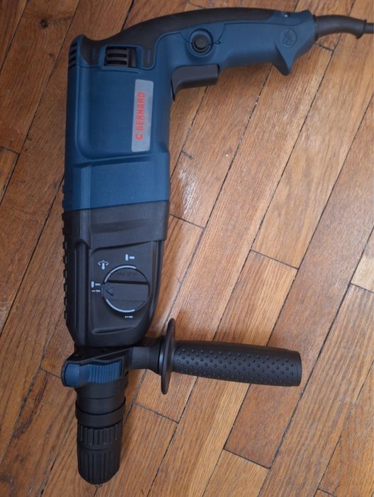 Młotowiertarka Wiertarka Młot Udarowy Sds Plus 2600W Do Betonu