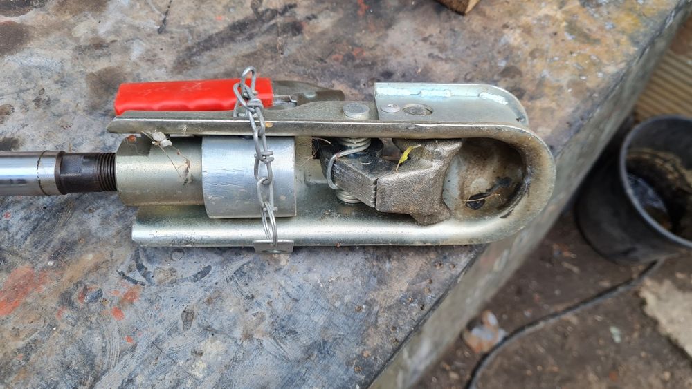 zaczep hak Tester WN-400 Argon hamulca najazdowego przyczepki sprzedam