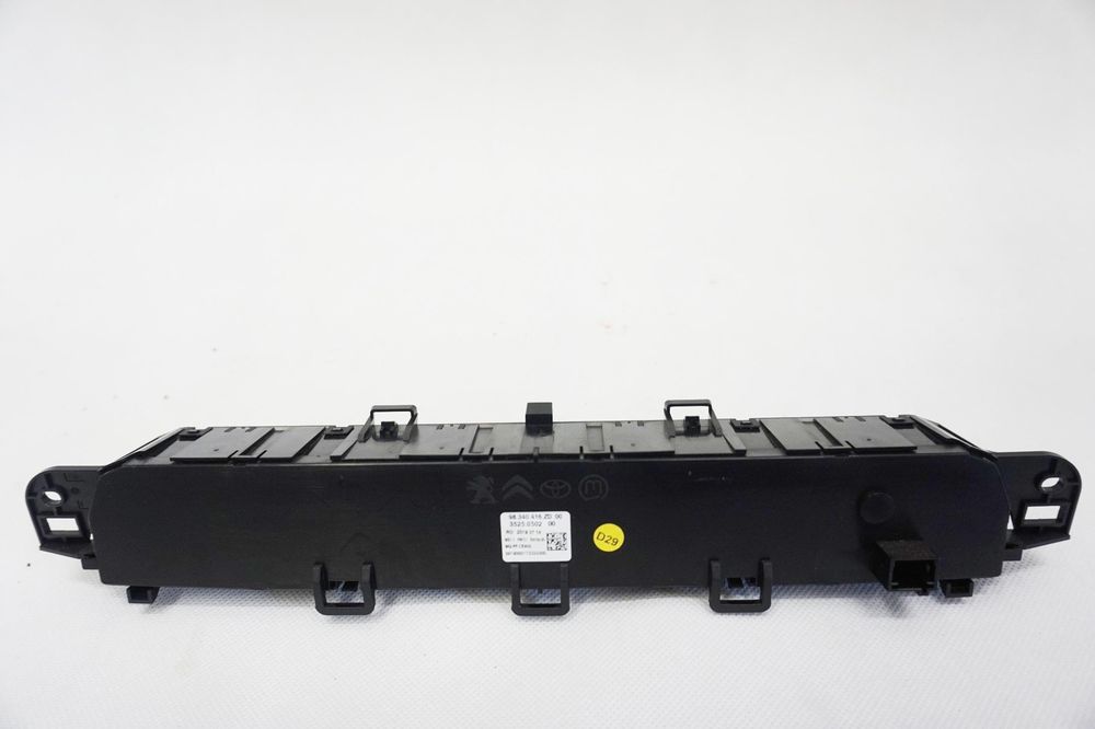 panel klimatyzacji jumpy zafira c expert iii proace ii vivaro c 98340416zd
