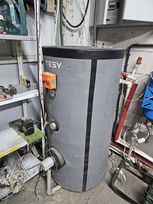 Напольний бойлер косвеного нагріву Tesy 200 л. - EV 9S 200 60 F40 TP