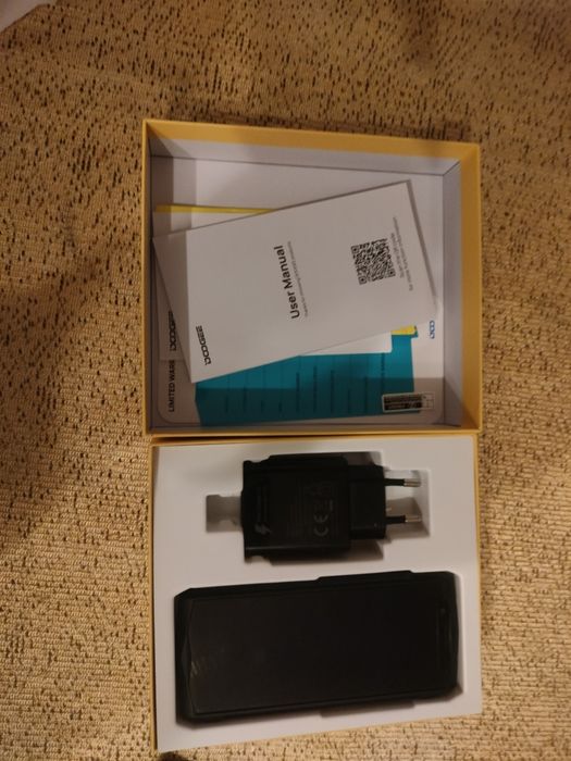 Mini Smartfon DOOGGEE