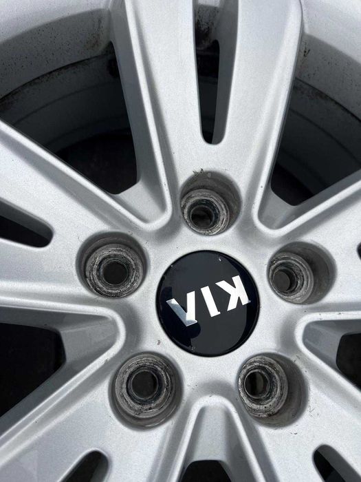 Felgi Kia Sportage 7x17H2 5x114,3 ET48.5 TPMS