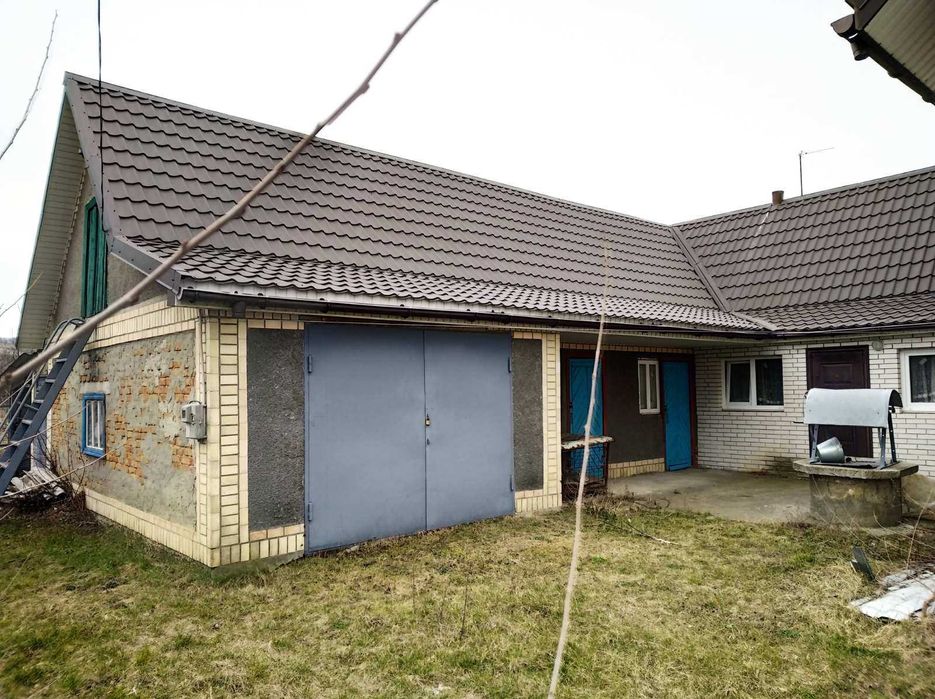 Будинок 2 поверх.110 кв. м, 7 кімнат,  Лесі УкраЇнки 43А смт Лисянка