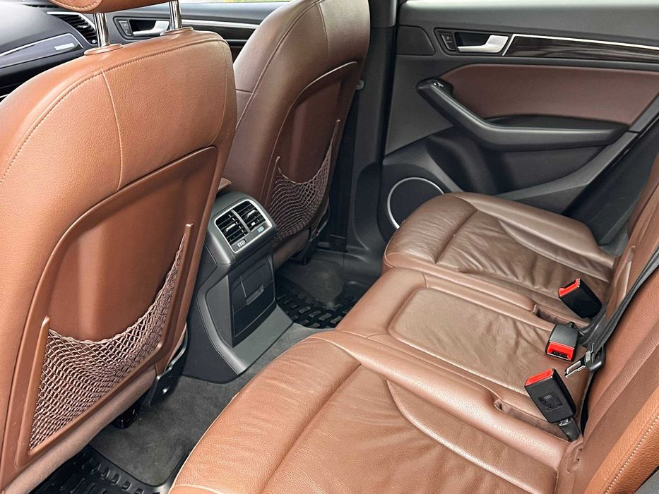 Audi    Q5  2014